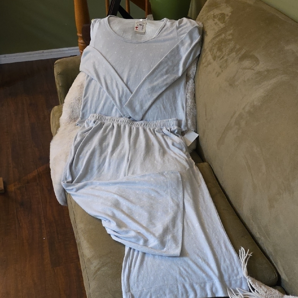 NWT BP Light Grey with White Women's Pajama Set-Size M